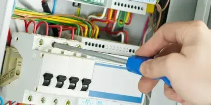 électricien Loué-3